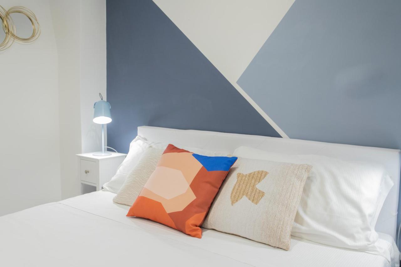 Nina - Tiny Suite In Trastevere โรม ภายนอก รูปภาพ